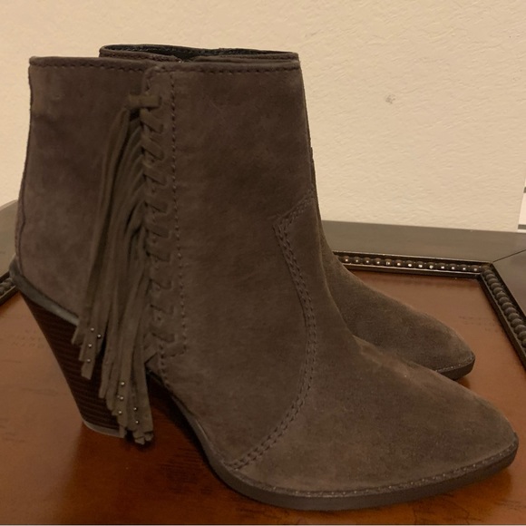 New $350 Coach Jemma Westin Fringe Suede Leather Pointed toe Block Heel Bootie - Picture 5 of 12